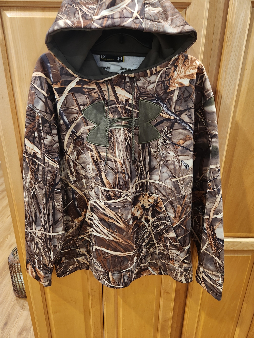 Under Armour Mens' Brown Realtree Camo Hoodie